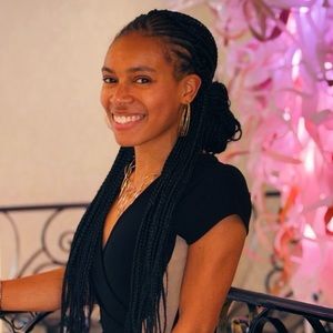 Meet your Posher, Jade